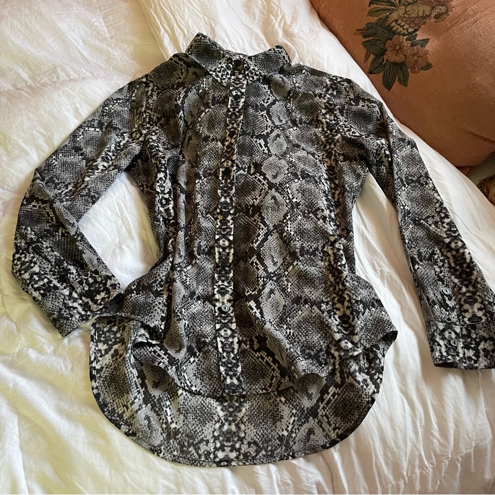 Y2K Apt9 snakeskin print blouse